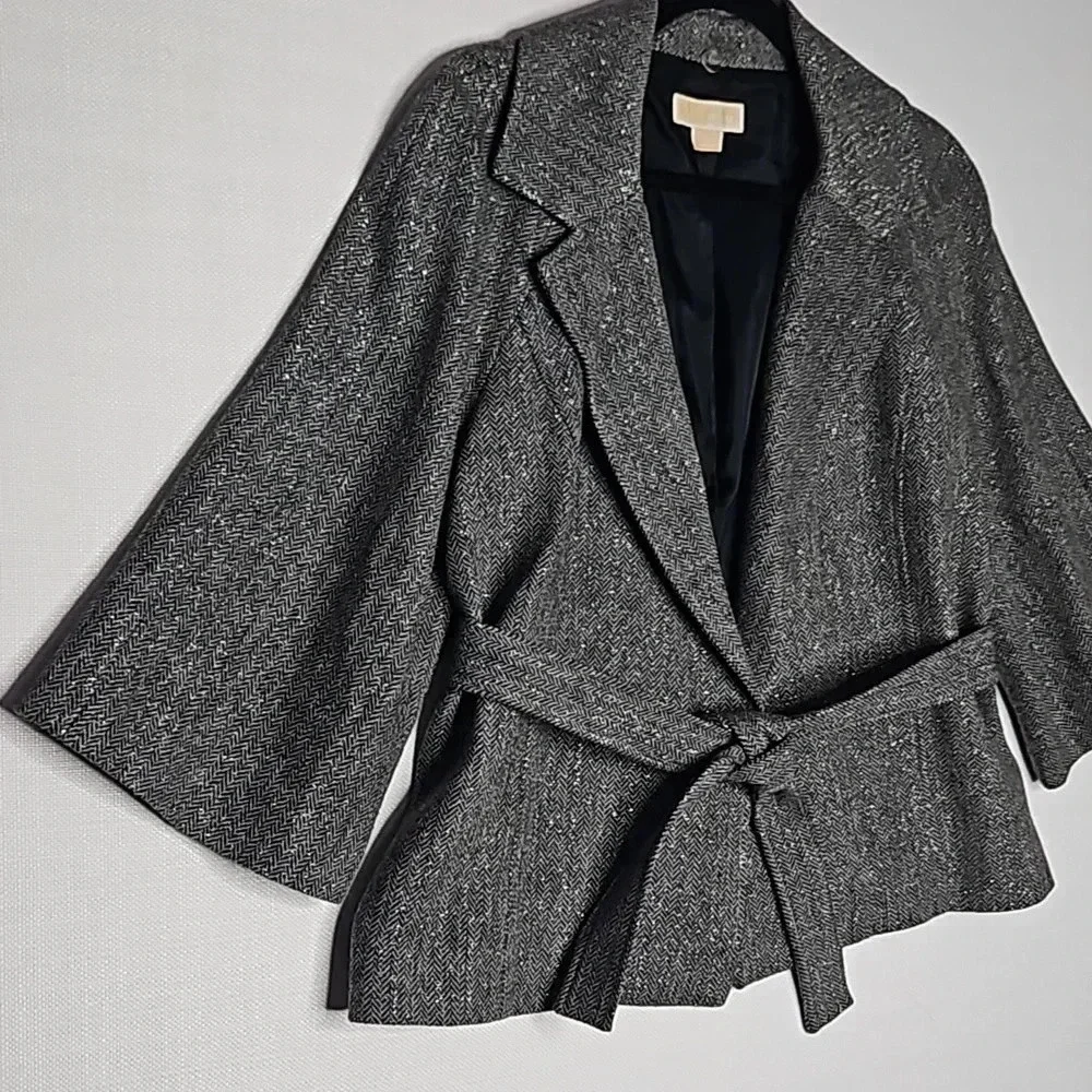 MICHAEL Michael Kors Metallic Tweed Blazer w/ Tie Waist & Faux Fur Women's Large - Picture 2 of 15